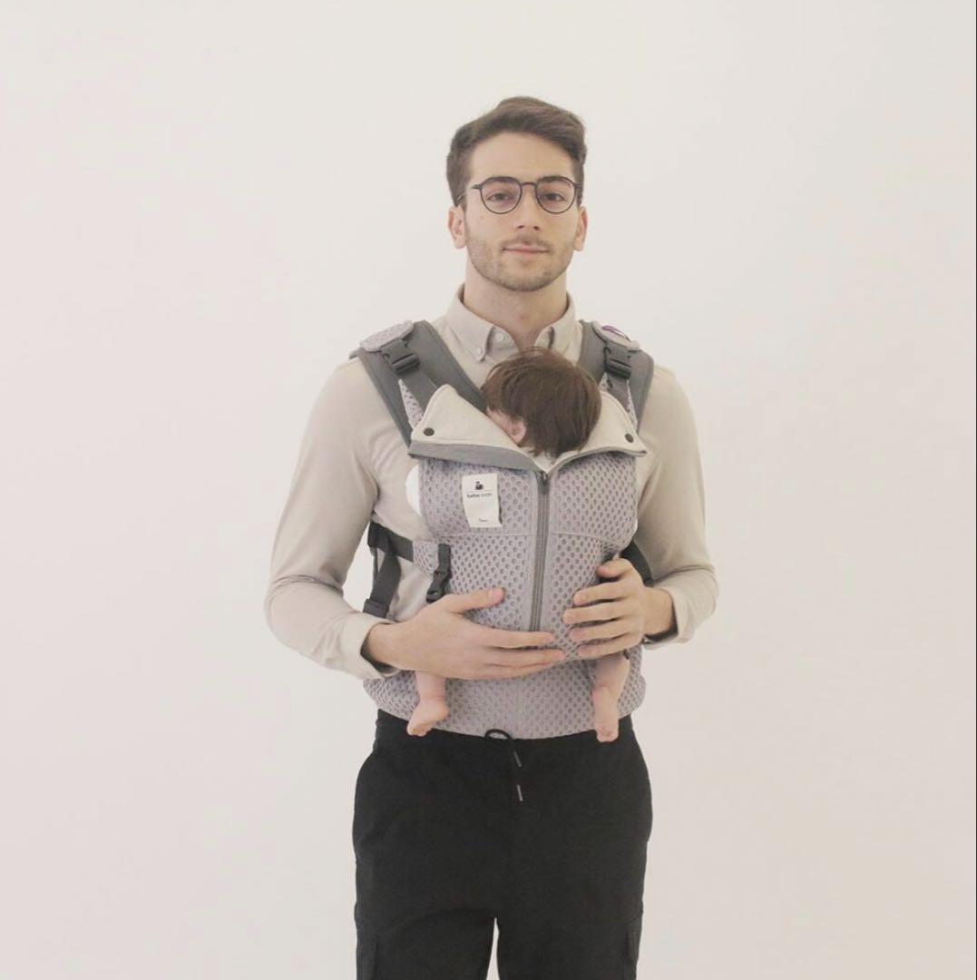 期間限定値下げ　【美品】べべスワン　抱っこ紐　チャコールグレー