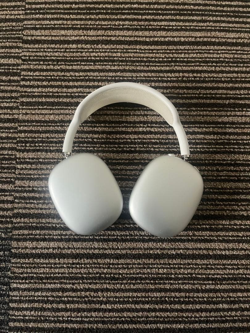 AirPods Max シルバー 専用ケース付き