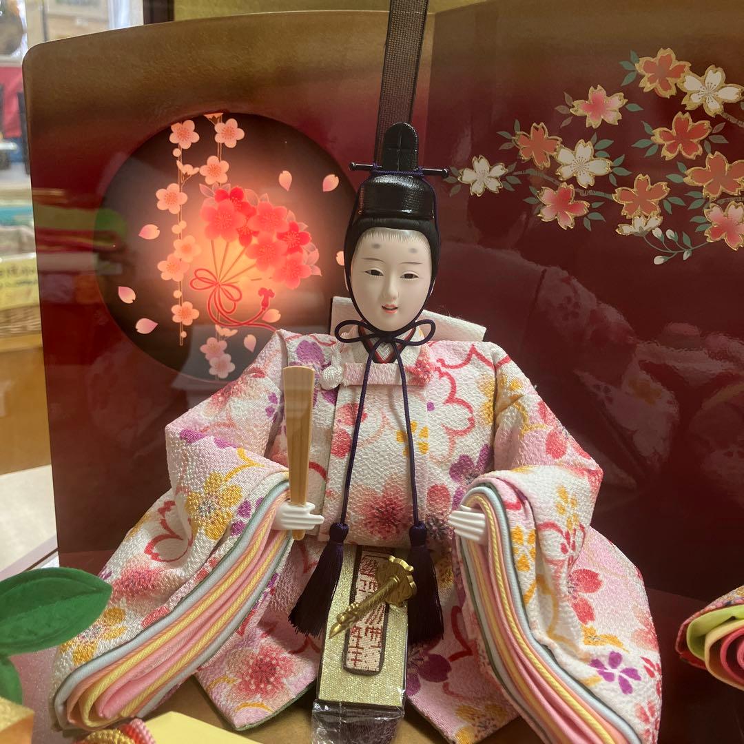 mara1126お値下げしました。久月ケース入り雛人形