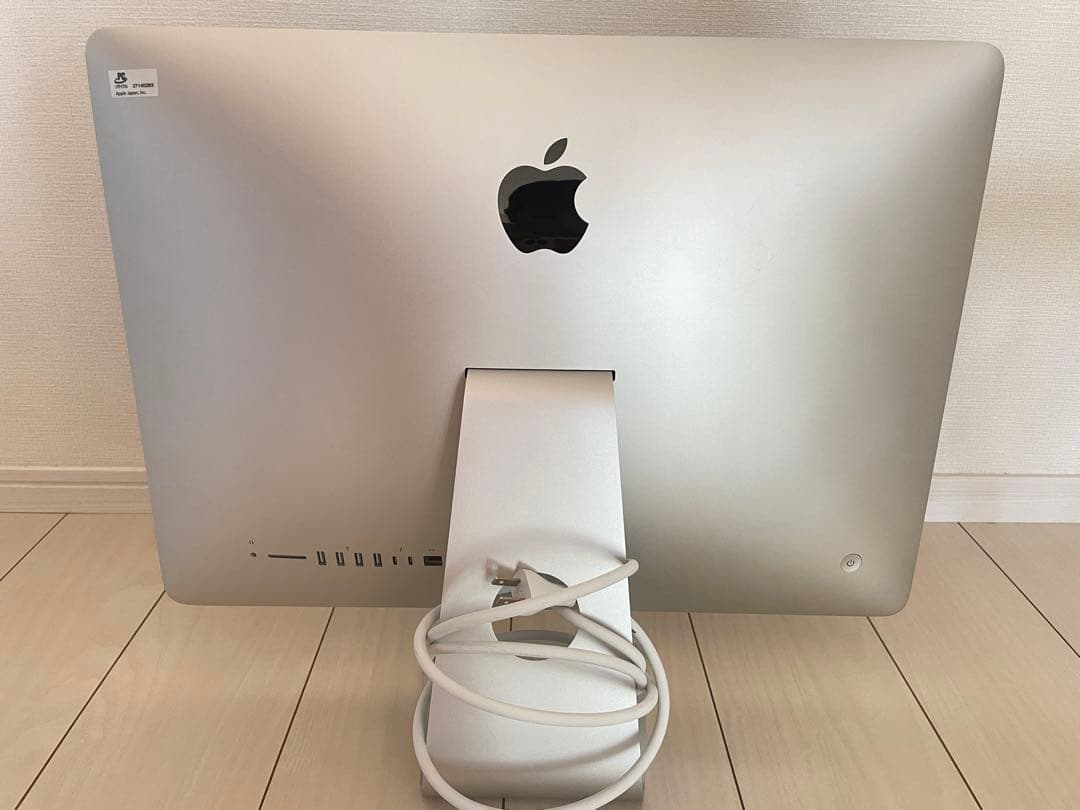 iMac 21.5インチRetina 4Kディスプレイモデル