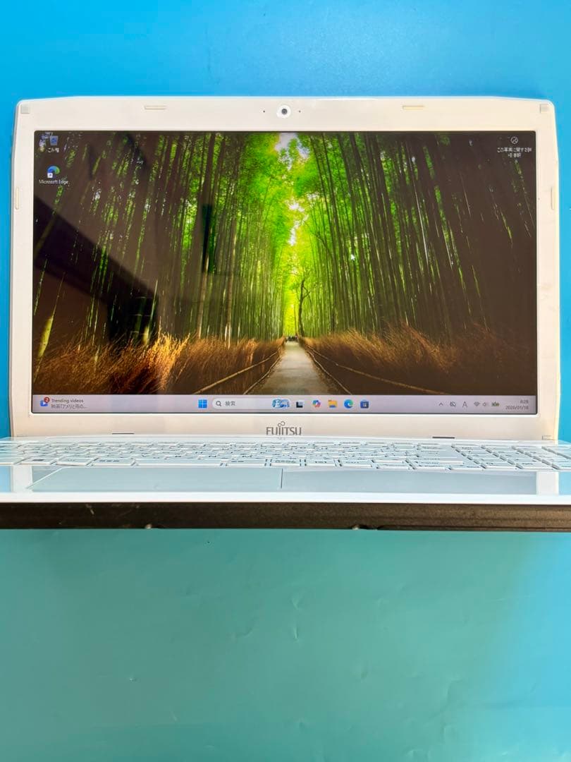 富士通　LIFEBOOK AH53/S i7 4712MQ SSD 2TB