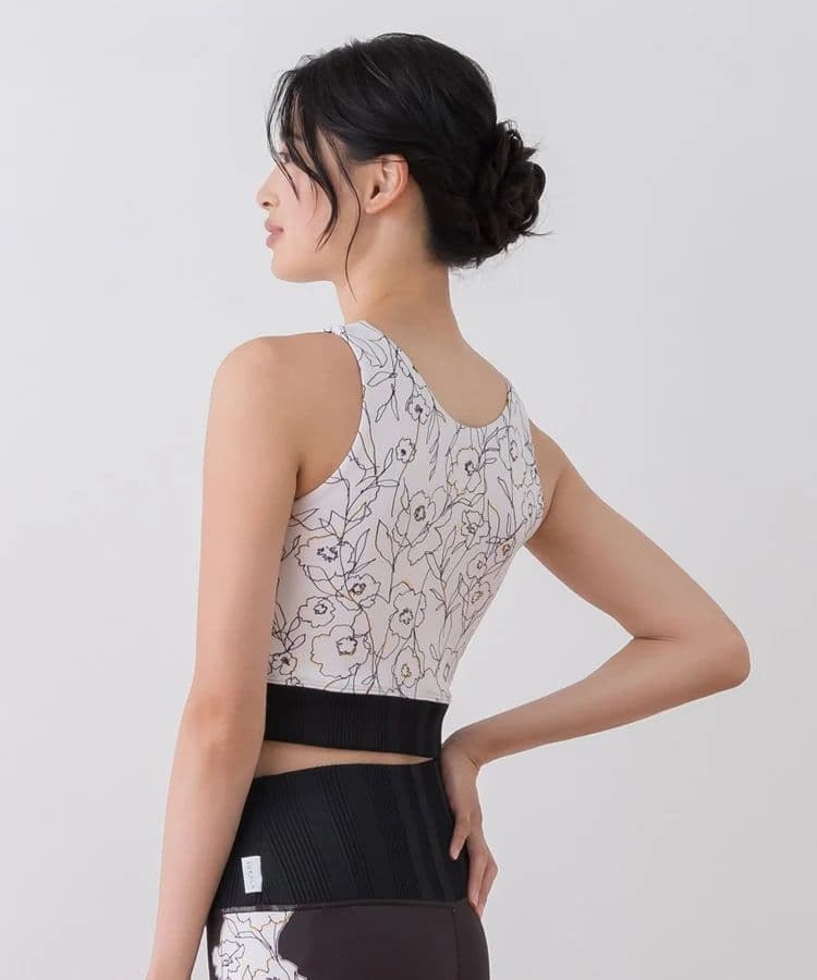 新品　SUKALA 花柄タンクトップ