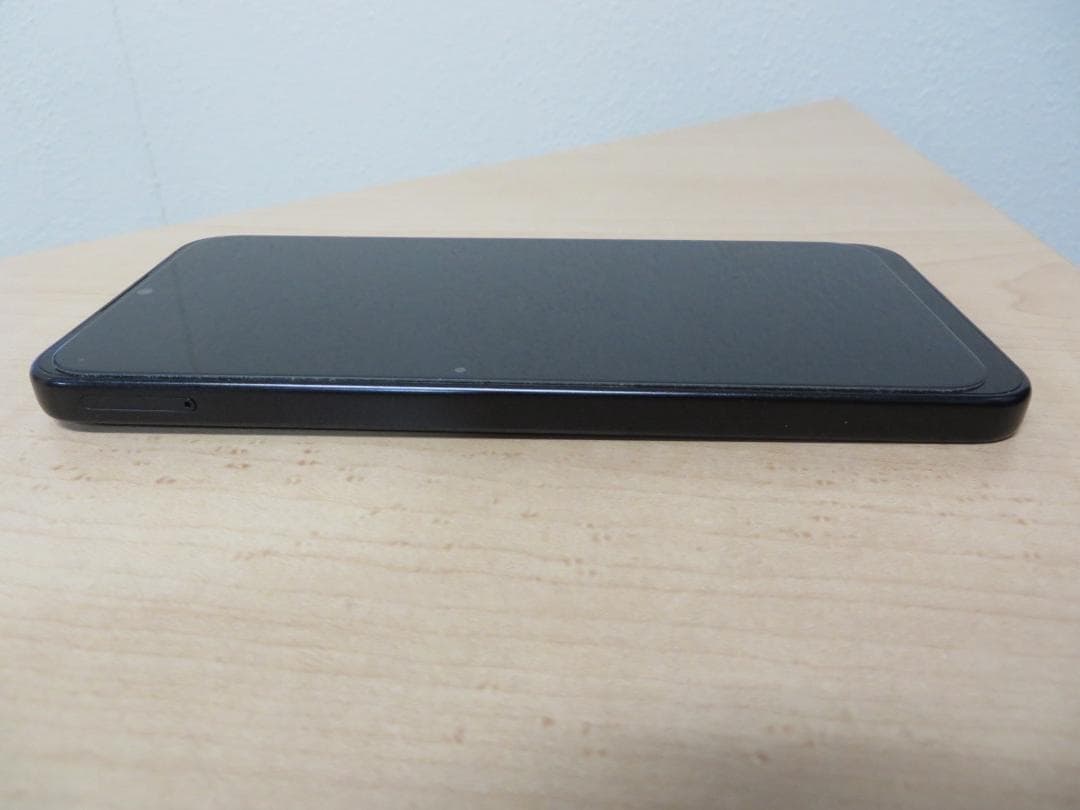 Libero 5G IV A302ZT 128GB SIMフリーブラック美品