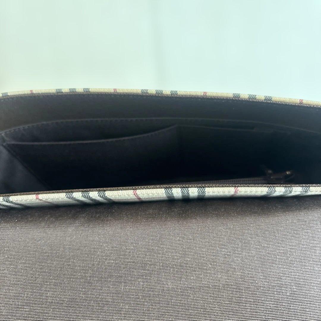 【美品】BURBERRY ハンドバッグ