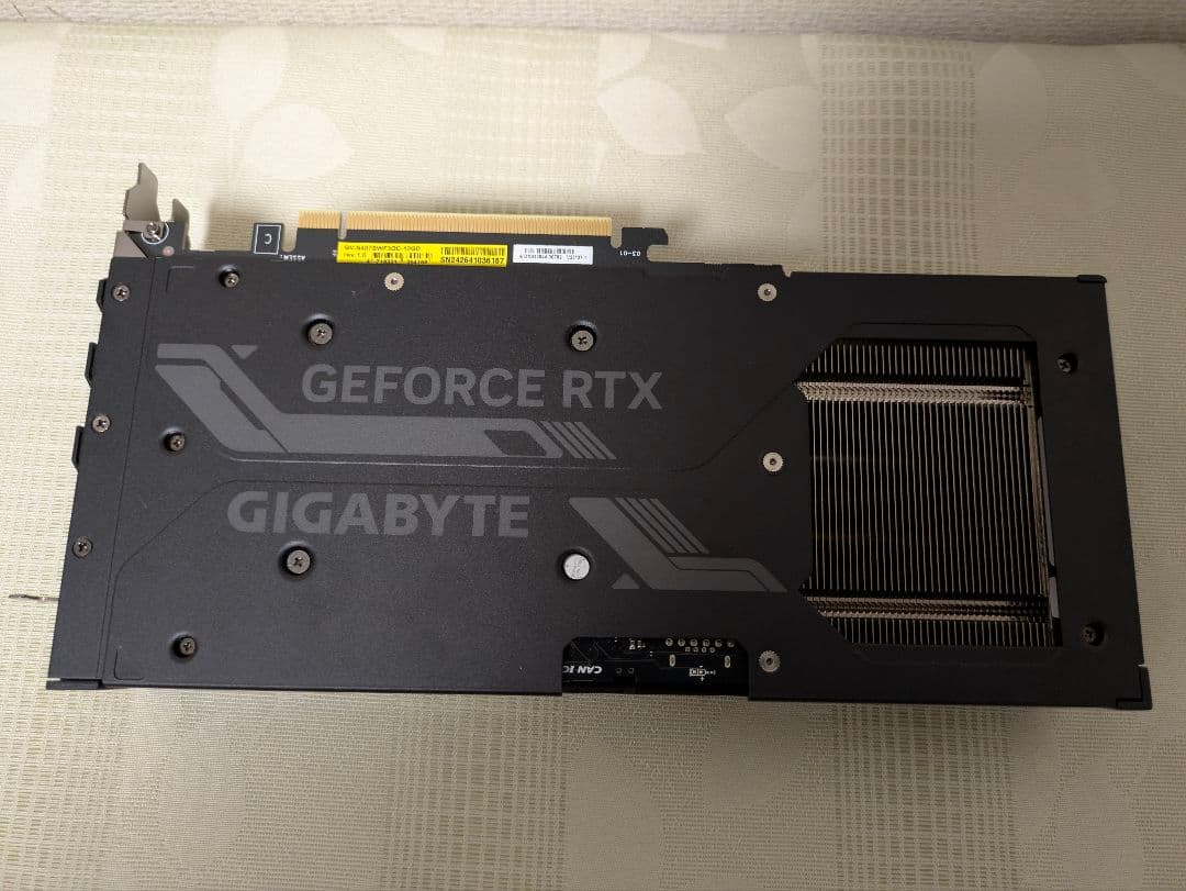 グラフィックボード・グラボ・ビデオカード GIGABYTE GeForce RTX4070 SUPER