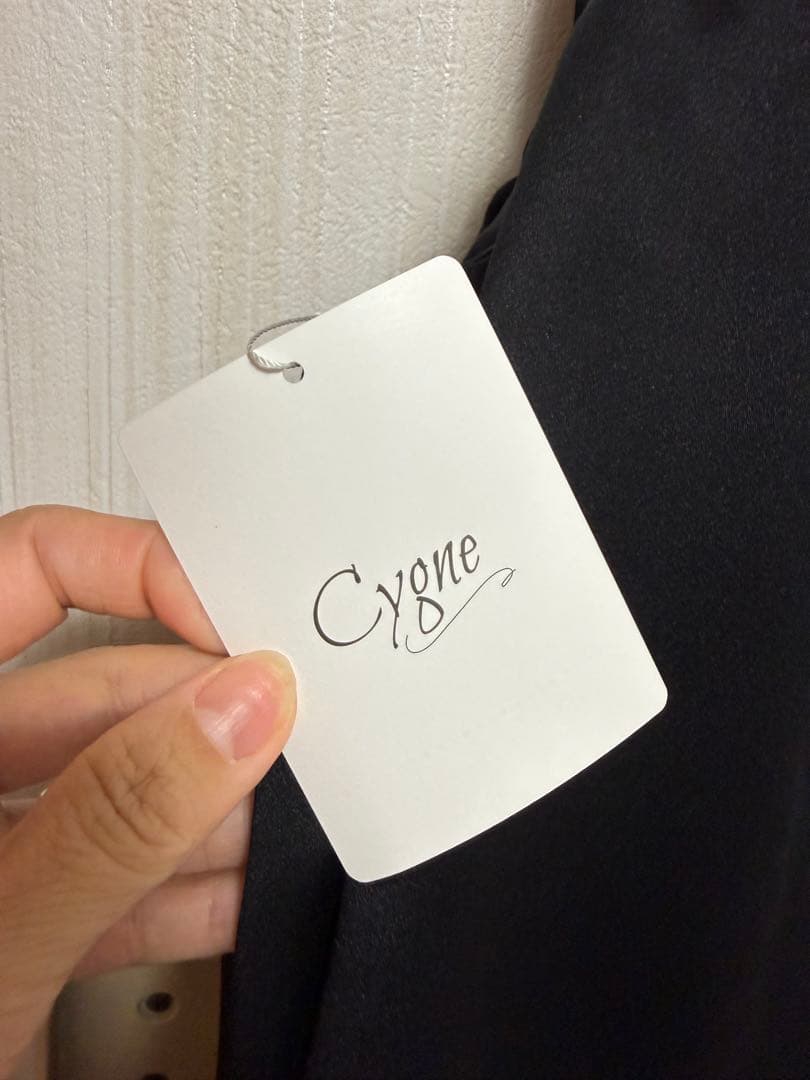 値下げ未使用新品Cygne バルーンミニワンピース cherry 0