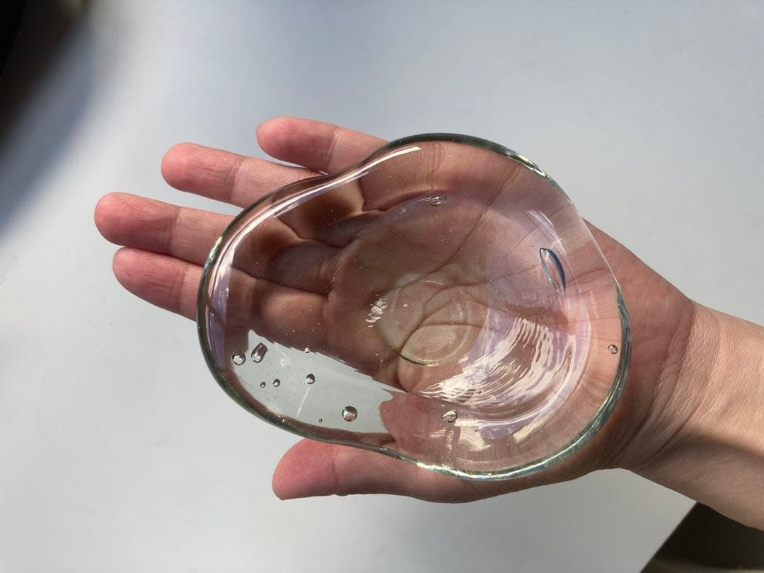 おおやぶみよ ガラスストーンオブジェ　沖縄　雨晴