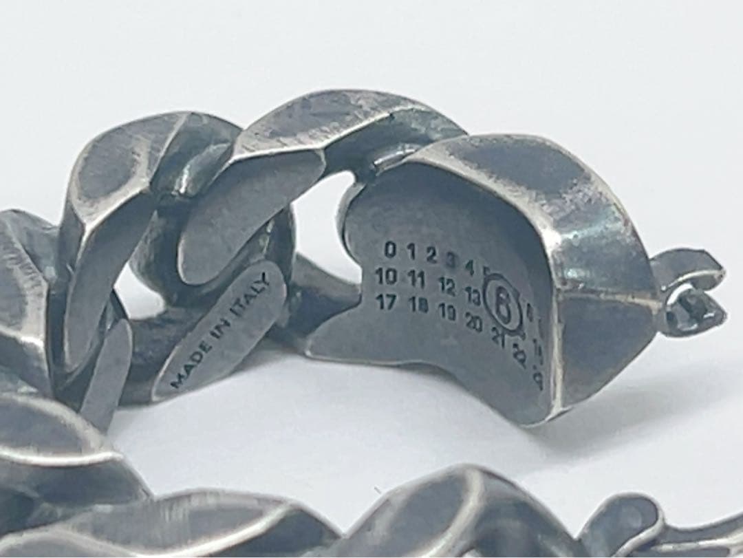 9AA33 新品未使用【MM6 Maison Margiela 】フープピアス