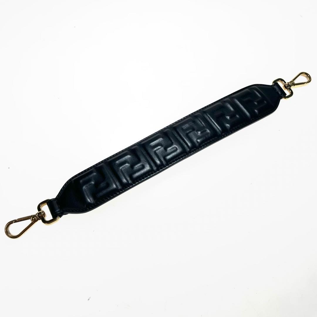 極美品 FENDI ストラップ ユー ミニ a811