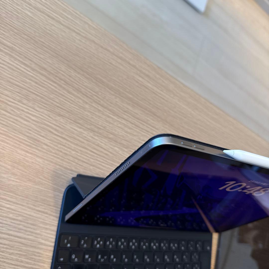 iPad Pro 12.9インチ 第6世代 スペースグレー 512GB