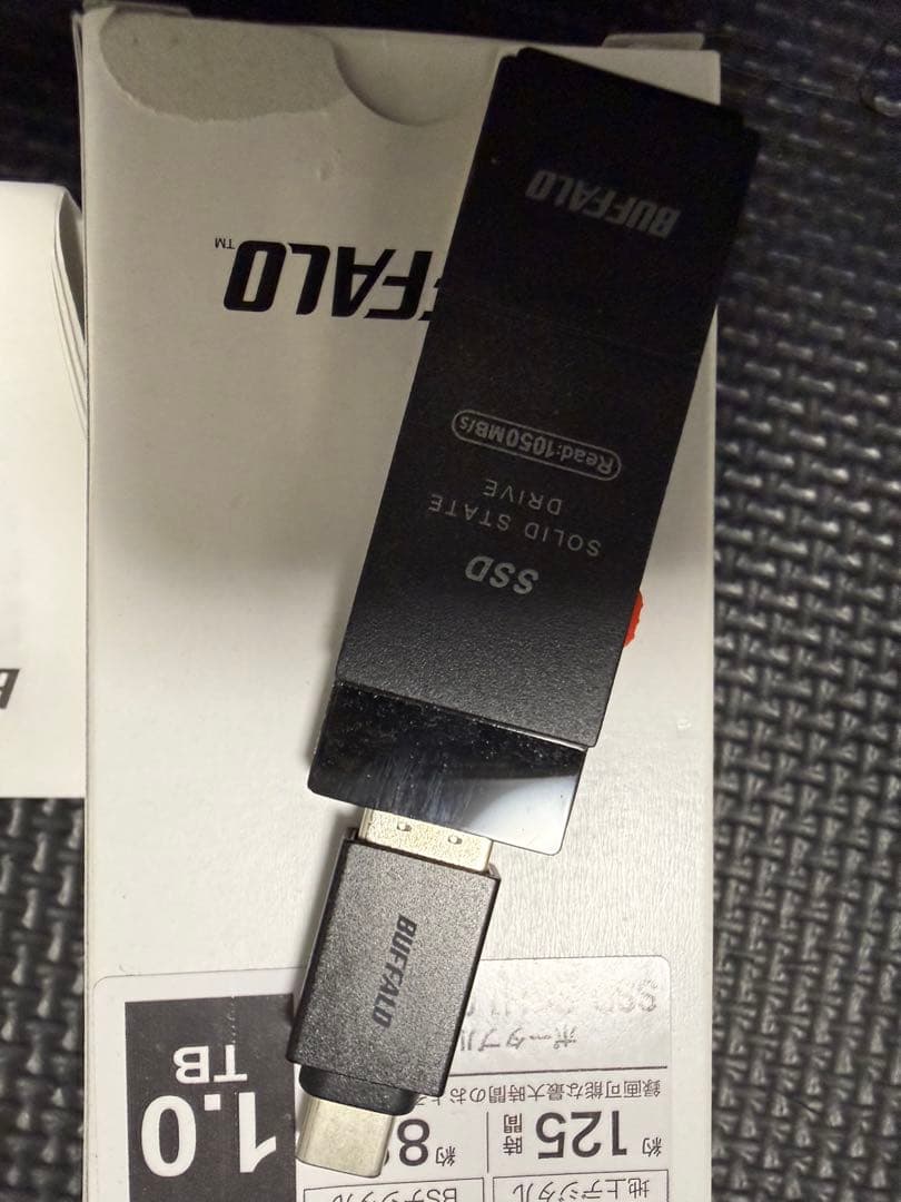 BUFFALO 1TB ポータブルSSD SSD-SC1.0U3-B/N