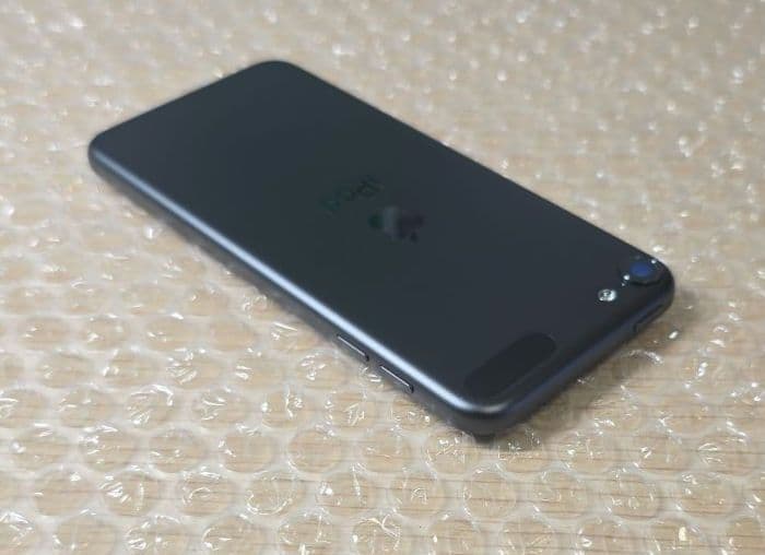 iPod touch 7◼️充放電回数4回◼️バッテリー容量100%◼️8352