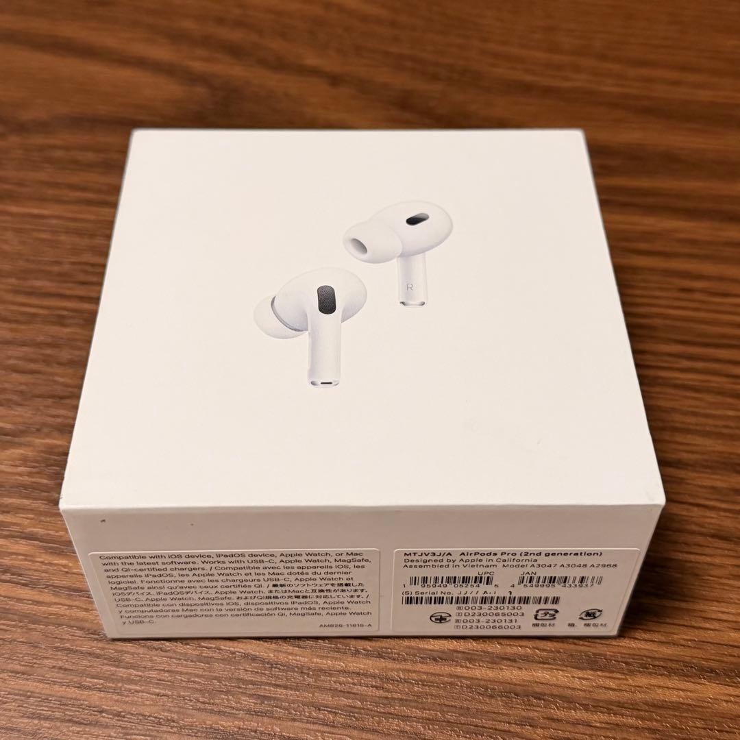 AirPods Pro 2 イヤホン 本体と専用ケース付き