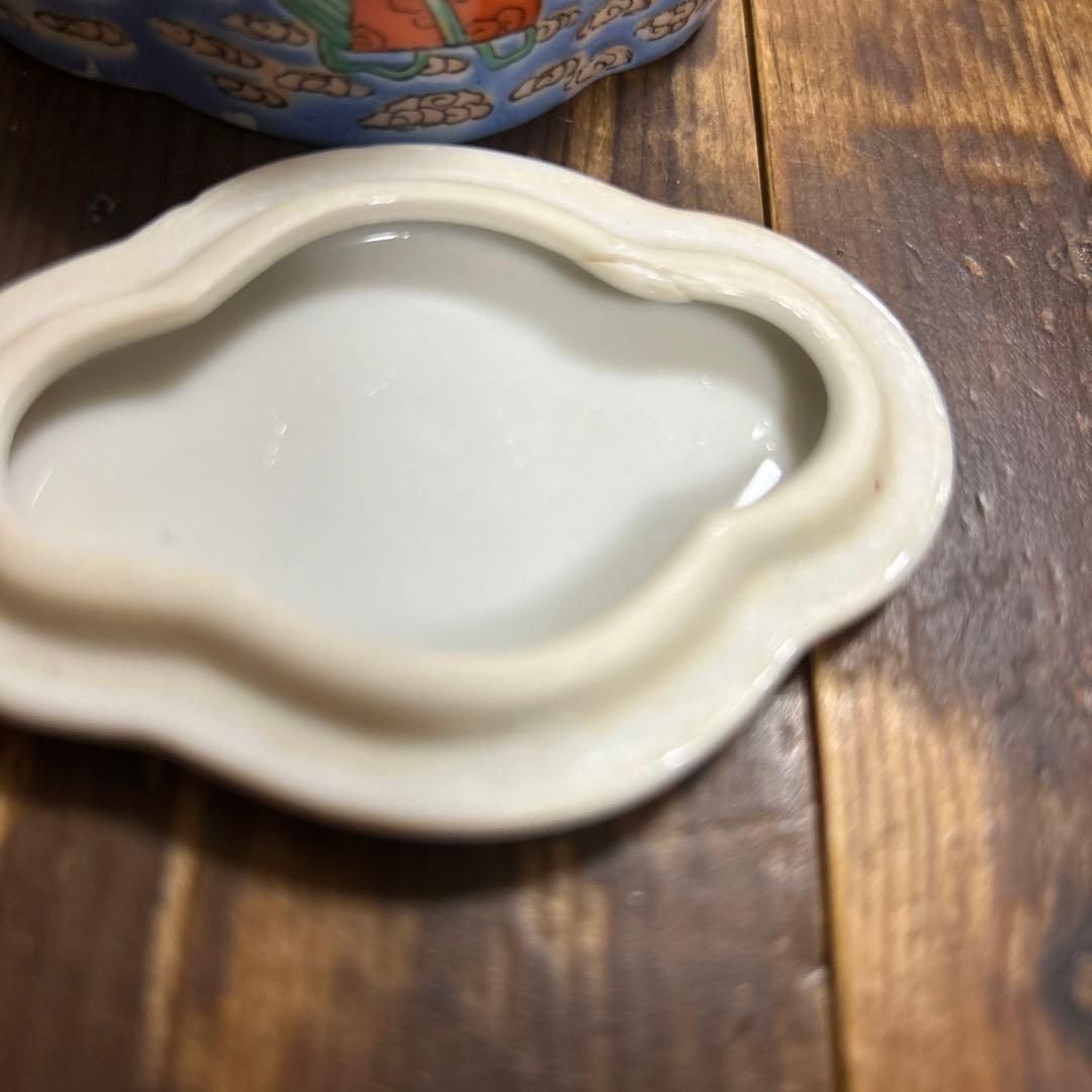 中国古美術　アンティーク　清朝期　粉彩　大清乾隆年製款 香合　蓋物