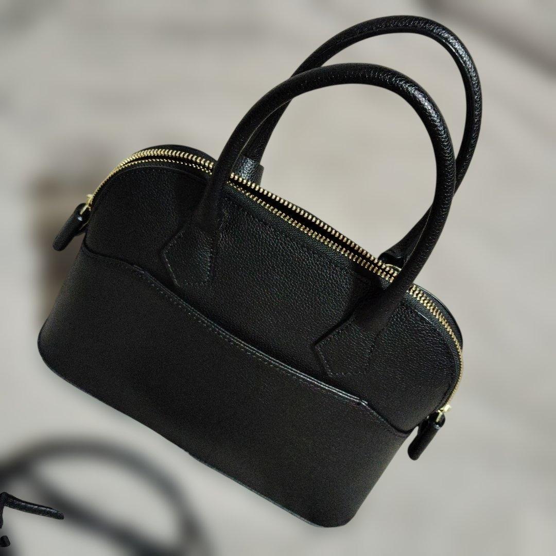 【美品】mica della valle　バッグ　ブラック