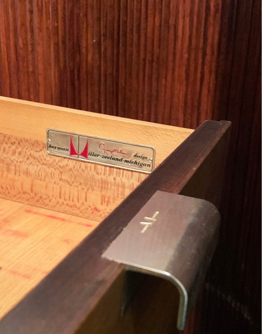 ハーマンミラーHermanmillere Nelson Cabinet