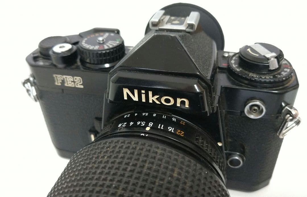 Nikon FE2 ブラック NIKKOR 35〜70mm