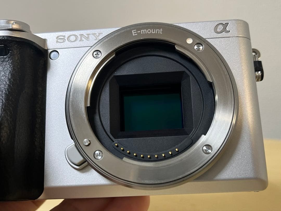 SONY α6400 ミラーレスカメラ E 16-50mmレンズ付き