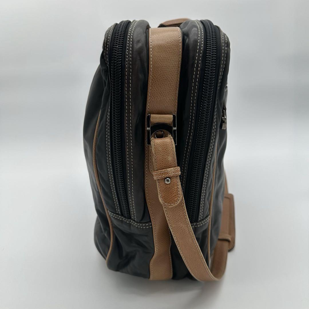 LOEWE ロエベ トラベル ビジネスバッグ レザー 鍵付き ブラック/ブラウン