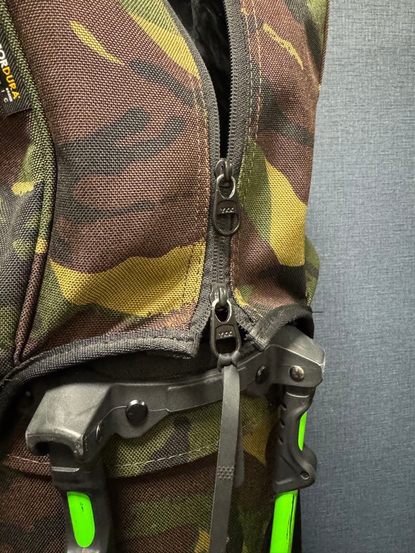 Bristol 迷彩 キャディバッグ&ヘッドカバーセット