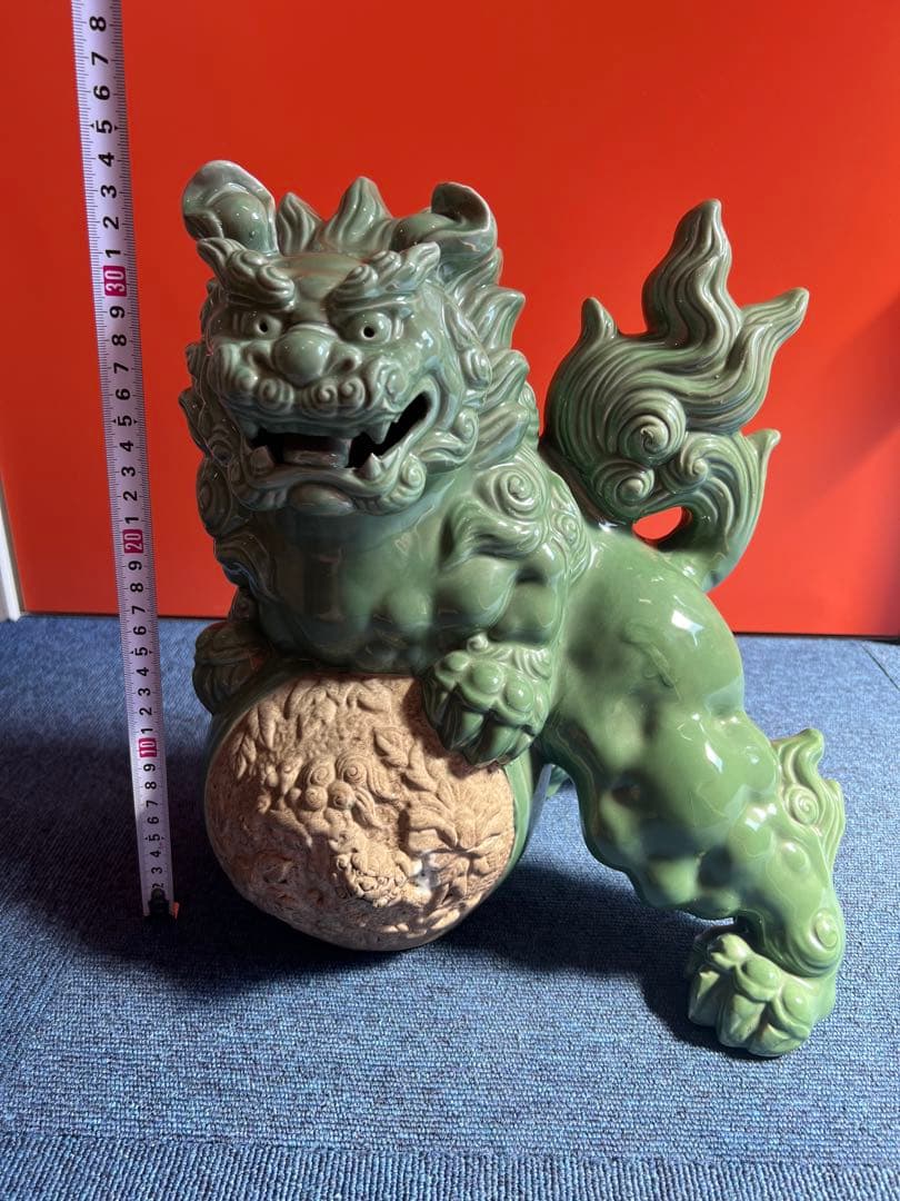 939 九谷焼　玉乗り獅子　魔除け　置物　時代物