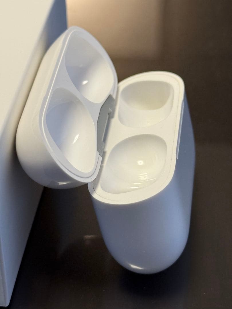 美品 AirPods Pro 第1世代（正規品・動作良好・匿名配送）