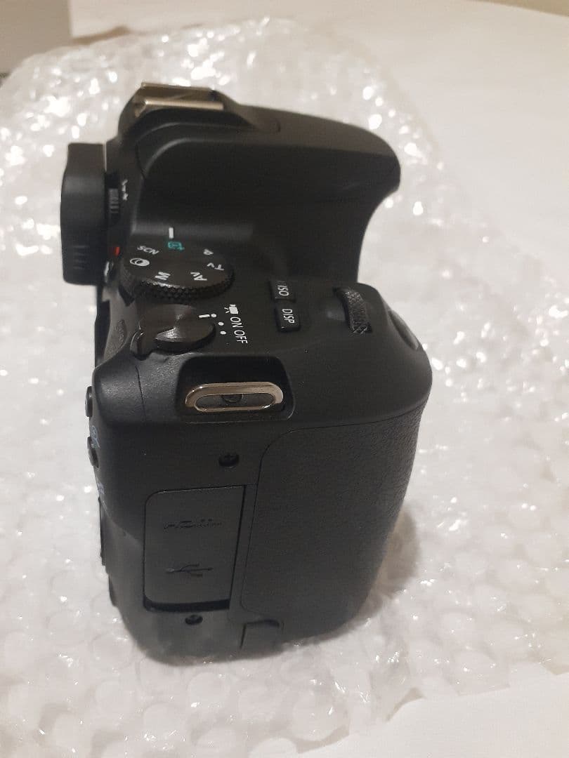 ★美品★大特価★Canon EOS Kiss X10 ダブルズームキット