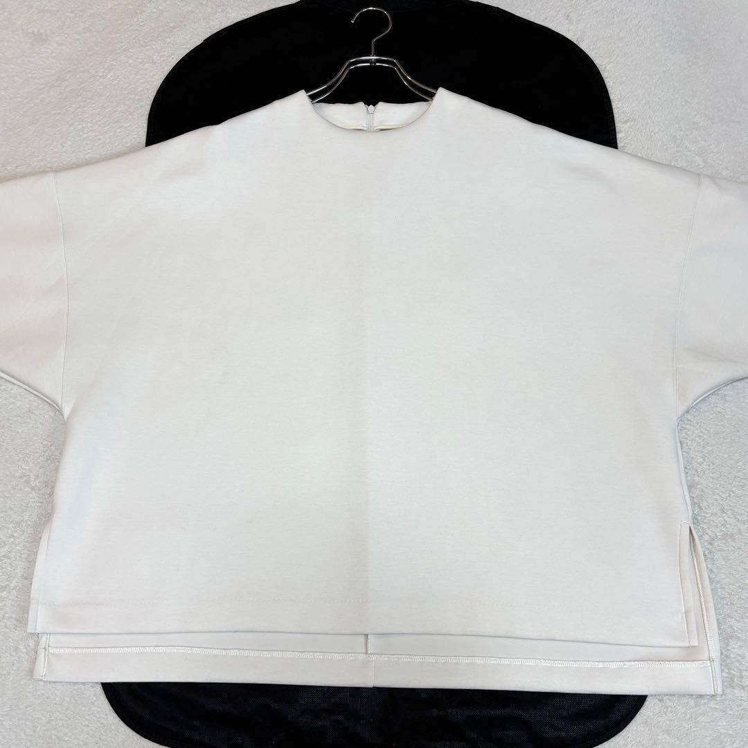 【23AW•美品】ウィムガゼット ダンボールプルオーバー オフホワイト 定番人気