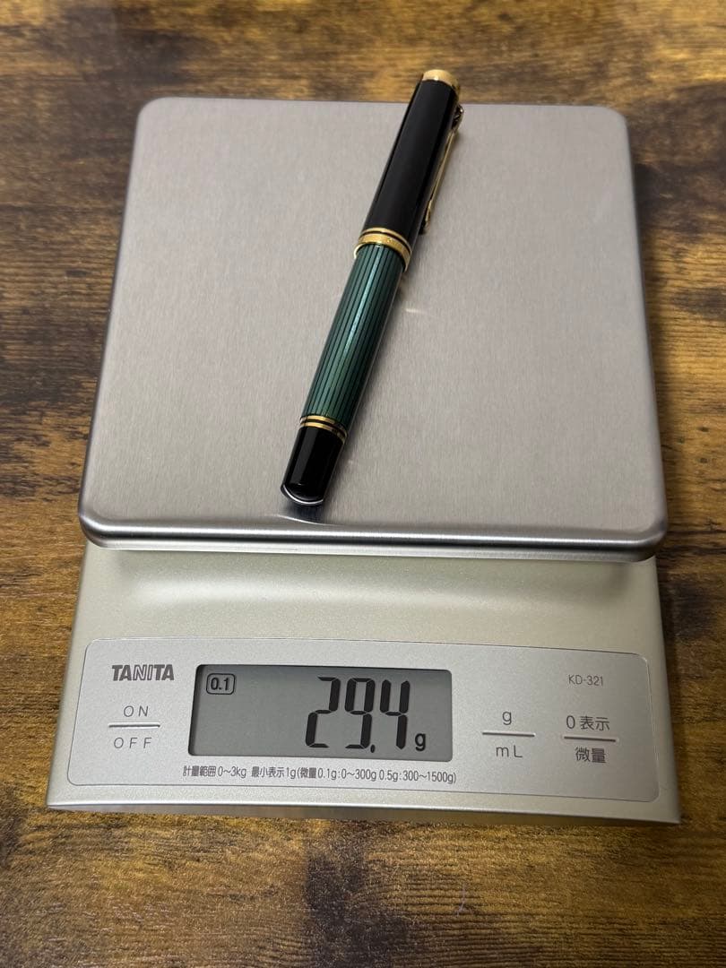 試筆のみ　M800 18c ゴールド　M ペリカン　万年筆　緑縞　バイカラー