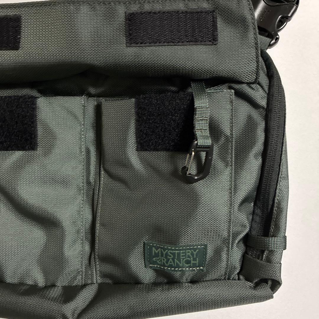 ミステリーランチ ディストリクト8 ミネラルグレー　　ショルダーバッグ