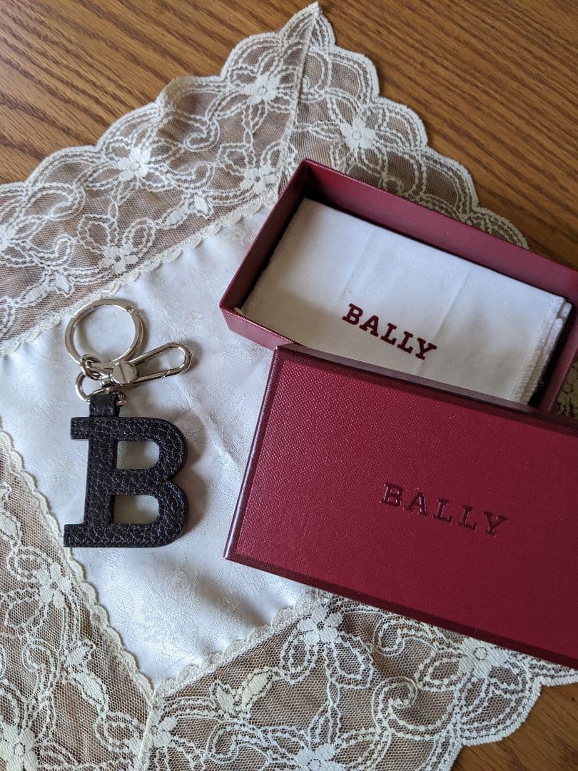 BALLY レザー キーホルダー B（新品、未使用 )