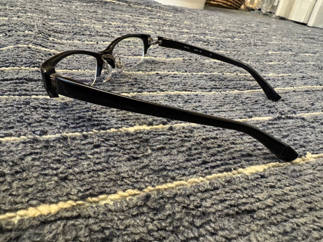 999.9 フォーナインズ　ハーフリムメガネ