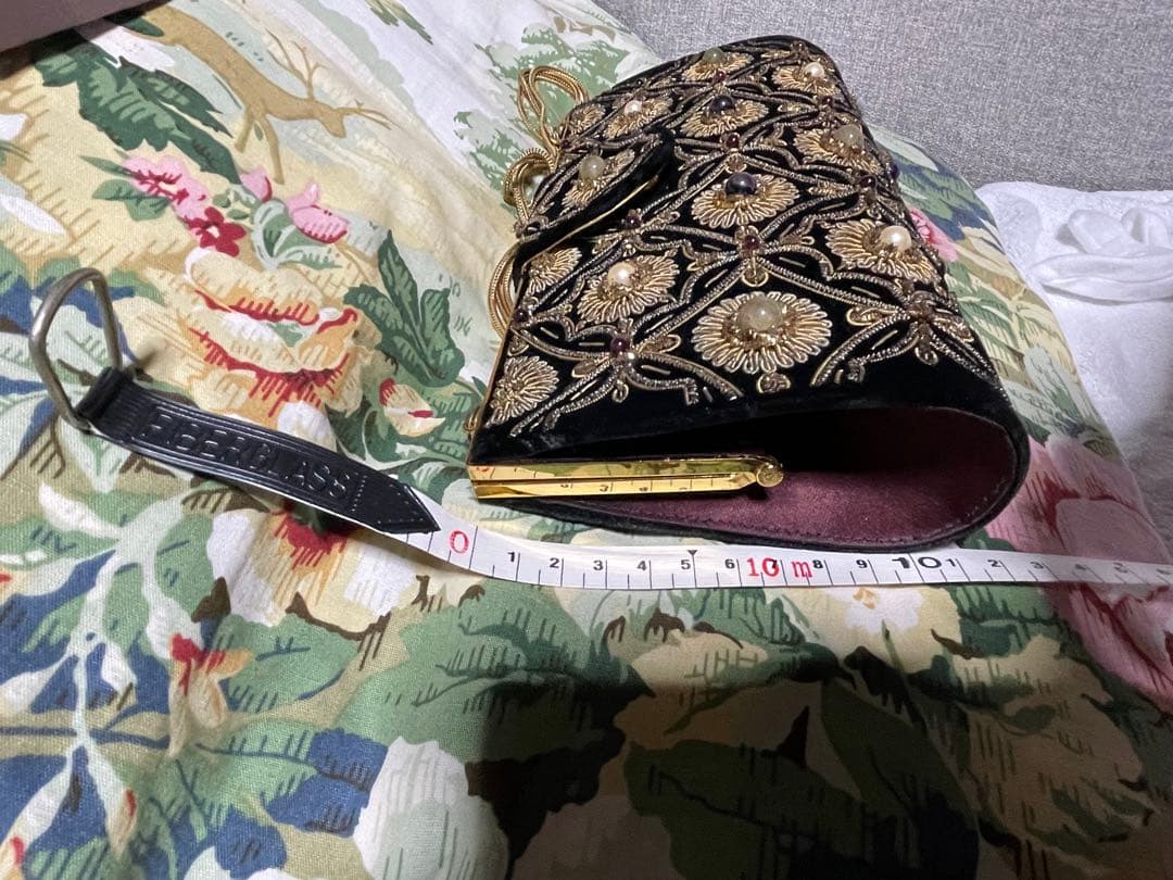 ビンテージビーズ　クラッチバッグ