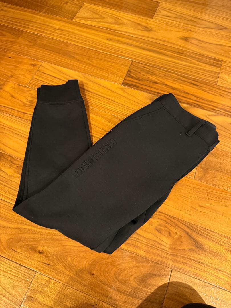 【綺麗め】BRIEFING ゴルフパンツ　3D ジョガーパンツ　L 黒