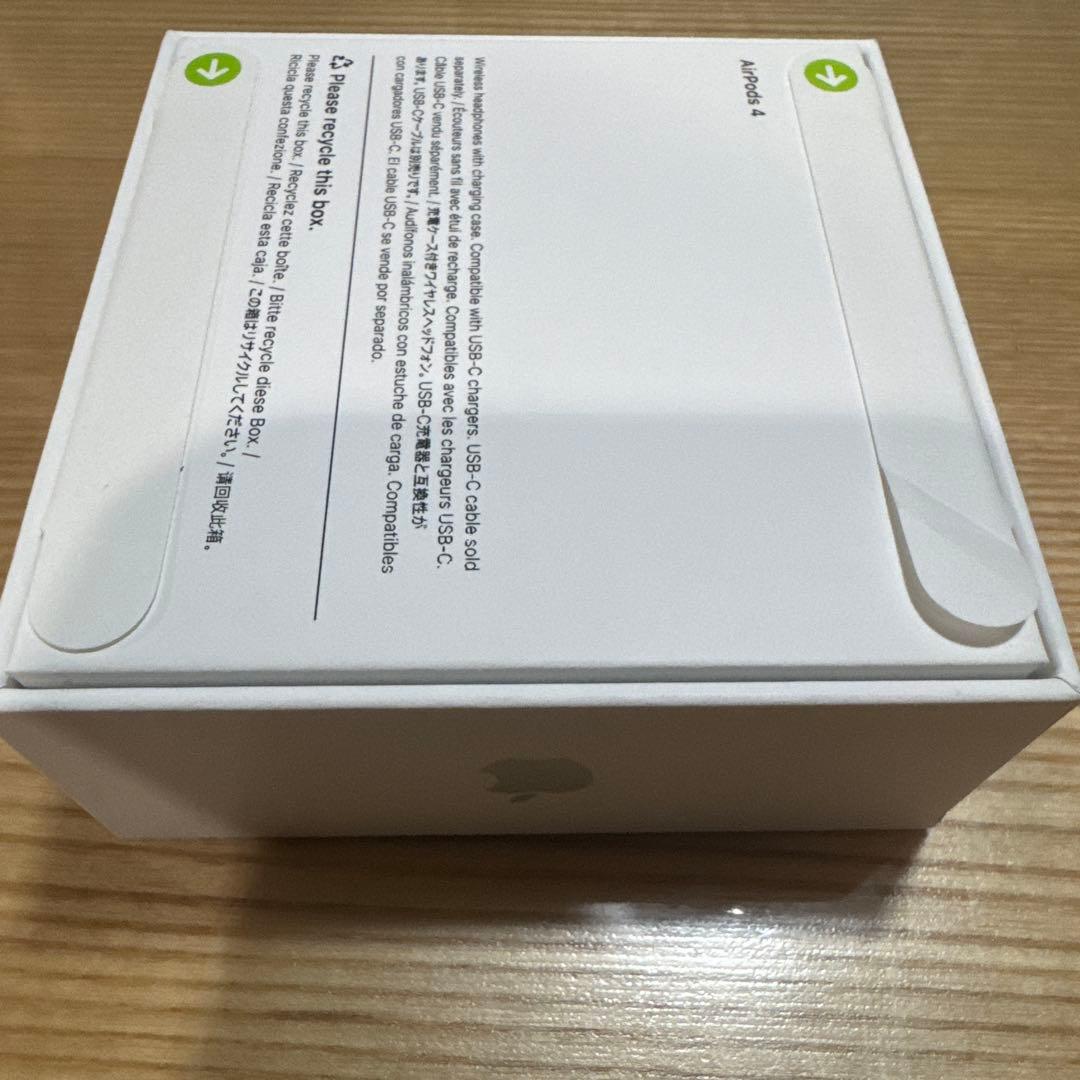 【新品・未開封】【値下げ中】Apple AirPods 4 本体 USB-C対応