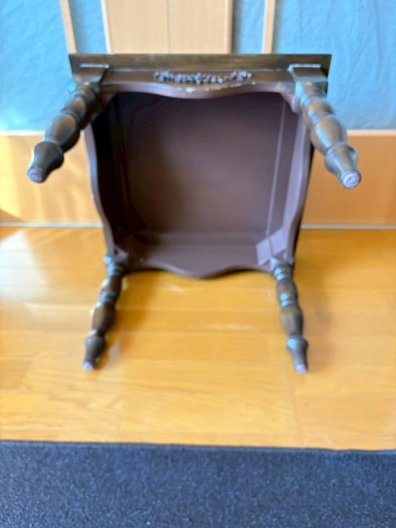 アンティーク　サイドテーブル　家具　ミニテーブル