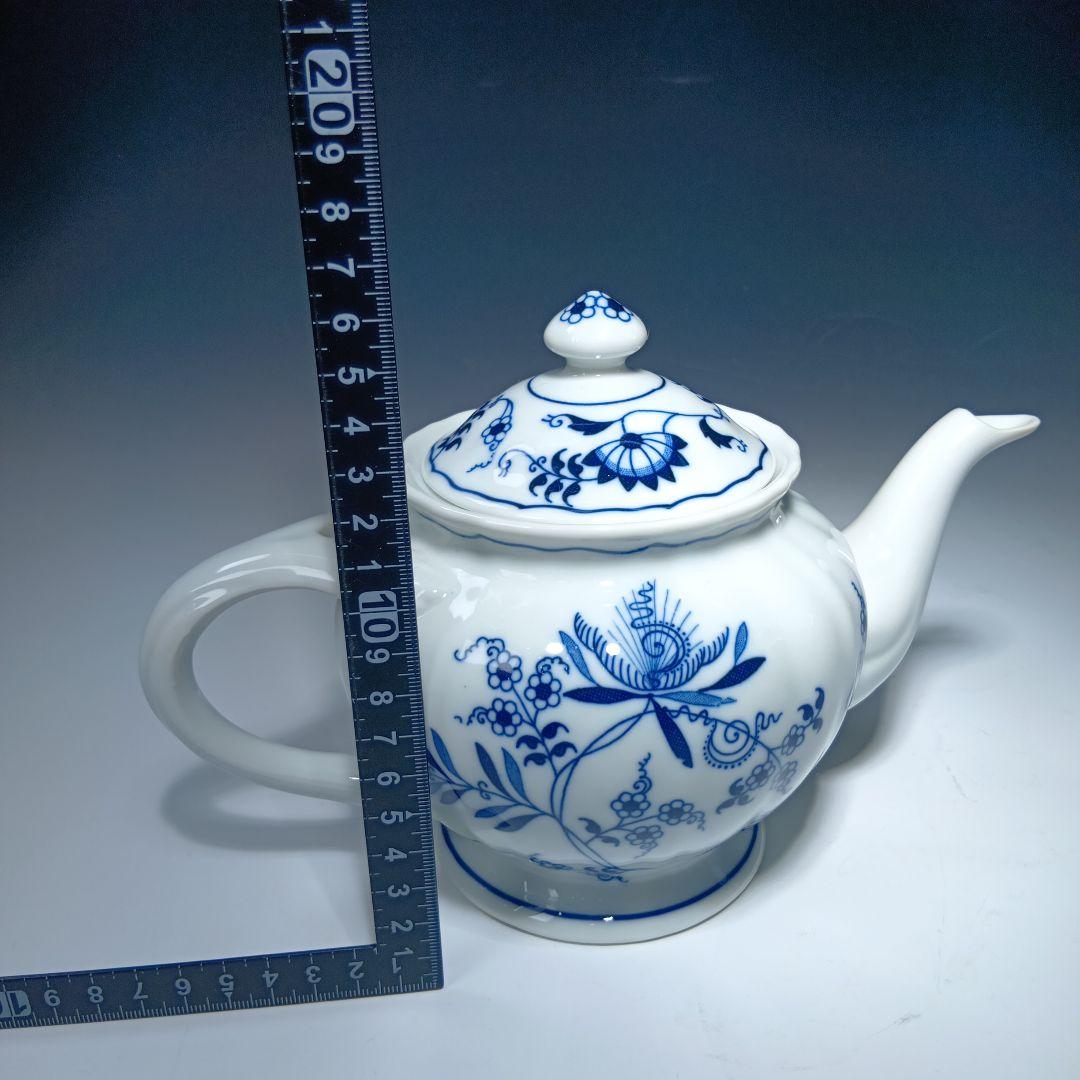 ブルーダニューブカップ＆ソーサ6客 ケーキ皿6枚　ティーポット１個セット