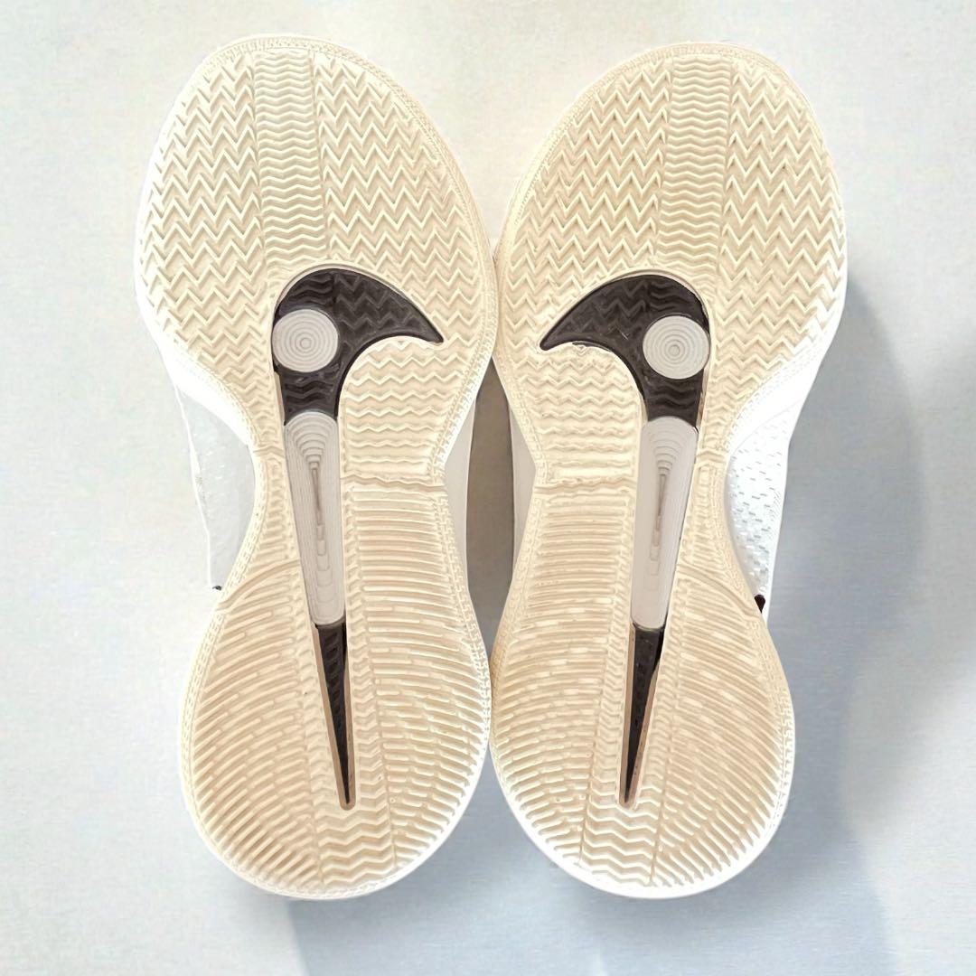 【美品】Nike W Sabrina 2 Coconut Milk サブリナ2