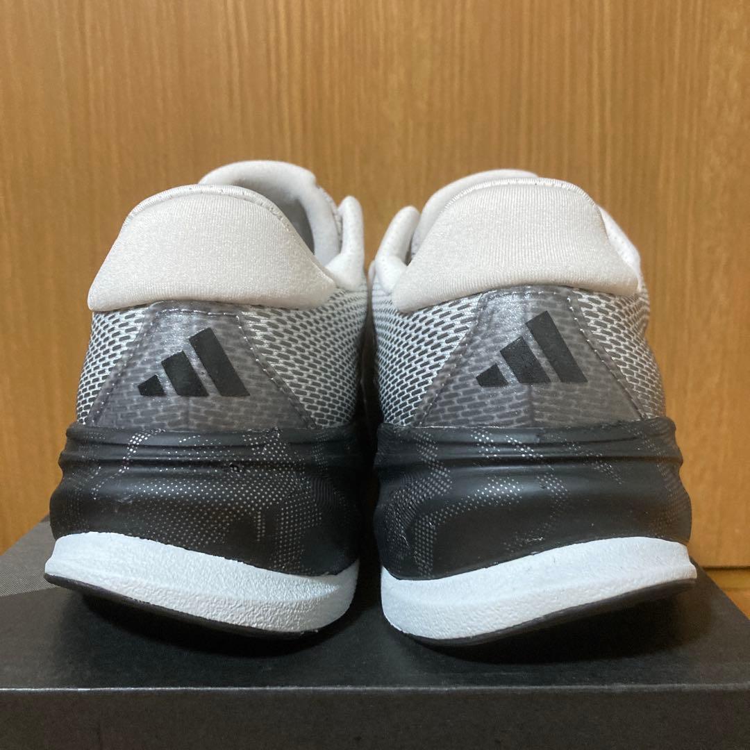 アディダス ランニングシューズ　スーパーノヴァ ライズ　　ID8782