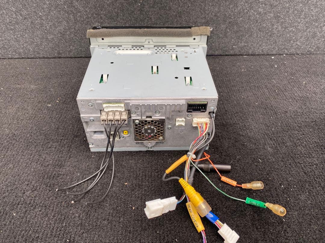 Alpine VIE-X088V 8インチオーディオビジュアルユニット