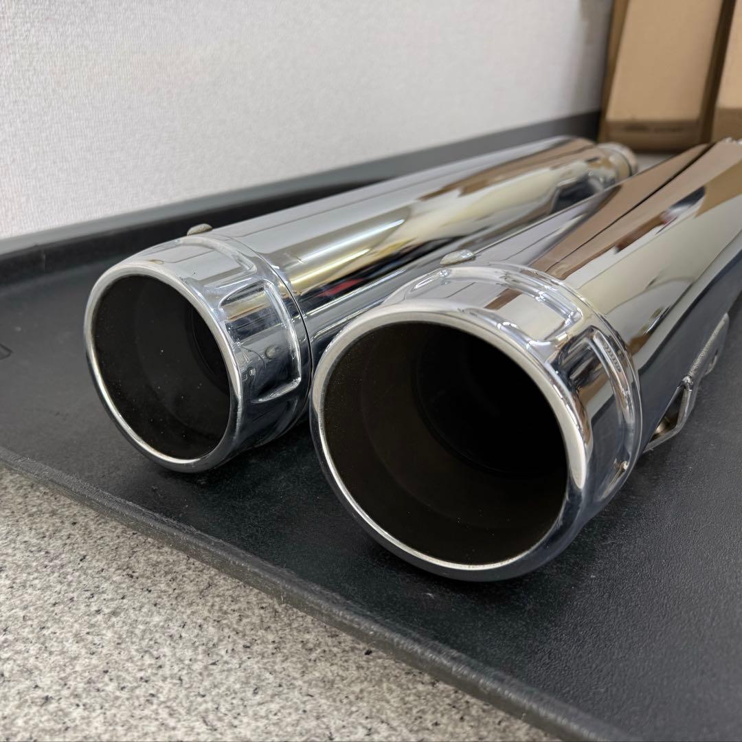 ハーレーダビッドソン　M8　ツーリング　バンスアンドハインズ　トルカー　マフラー