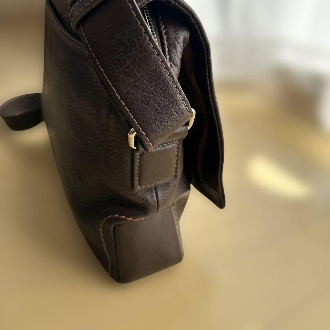 土屋鞄ブラウンレザーショルダーバッグ