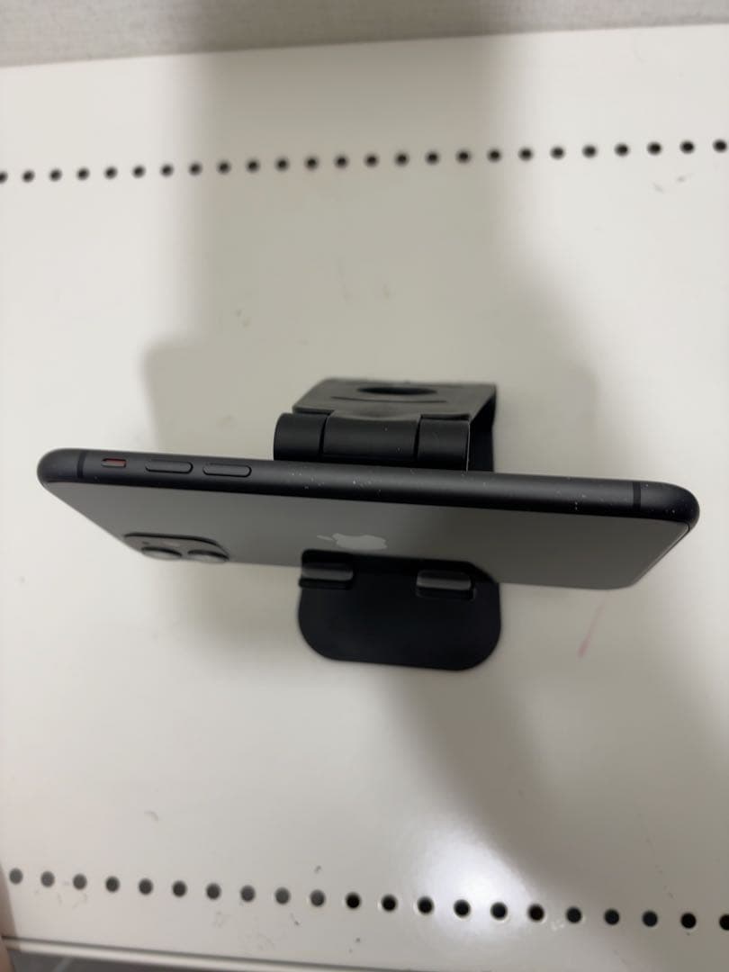 早い者勝ち　[SIMフリー]Apple iPhone 11 128GB