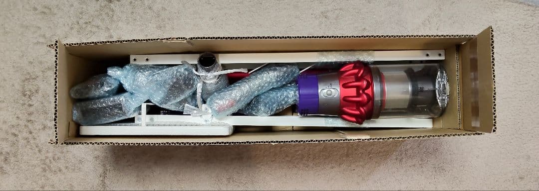 DysonV10セットスタンド付き