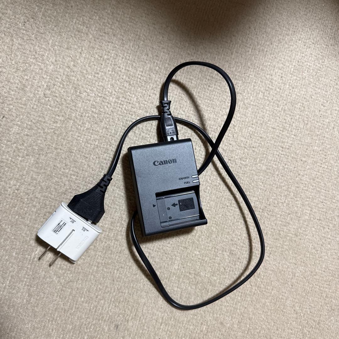 Canon EOS R8 ミラーレス一眼 本体 [美品]