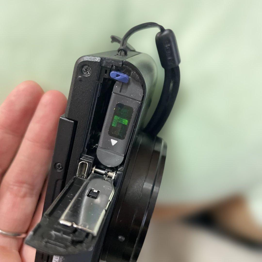 SONY サイバーショット DSC-WX500