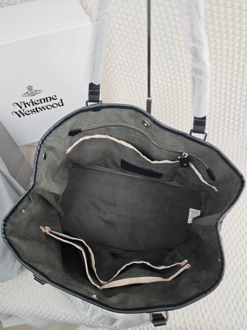Vivienne Westwood ブラックビジネスバッグ