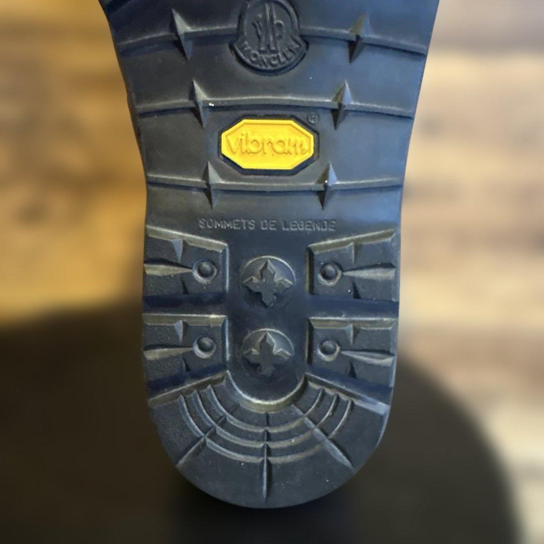 MONCLER ダークブラウン ワークブーツ