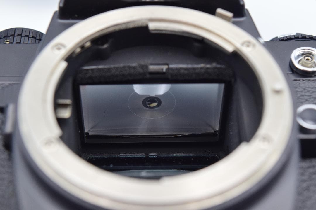 Nikon ニコン FE フィルム一眼レフカメラ ＃25098