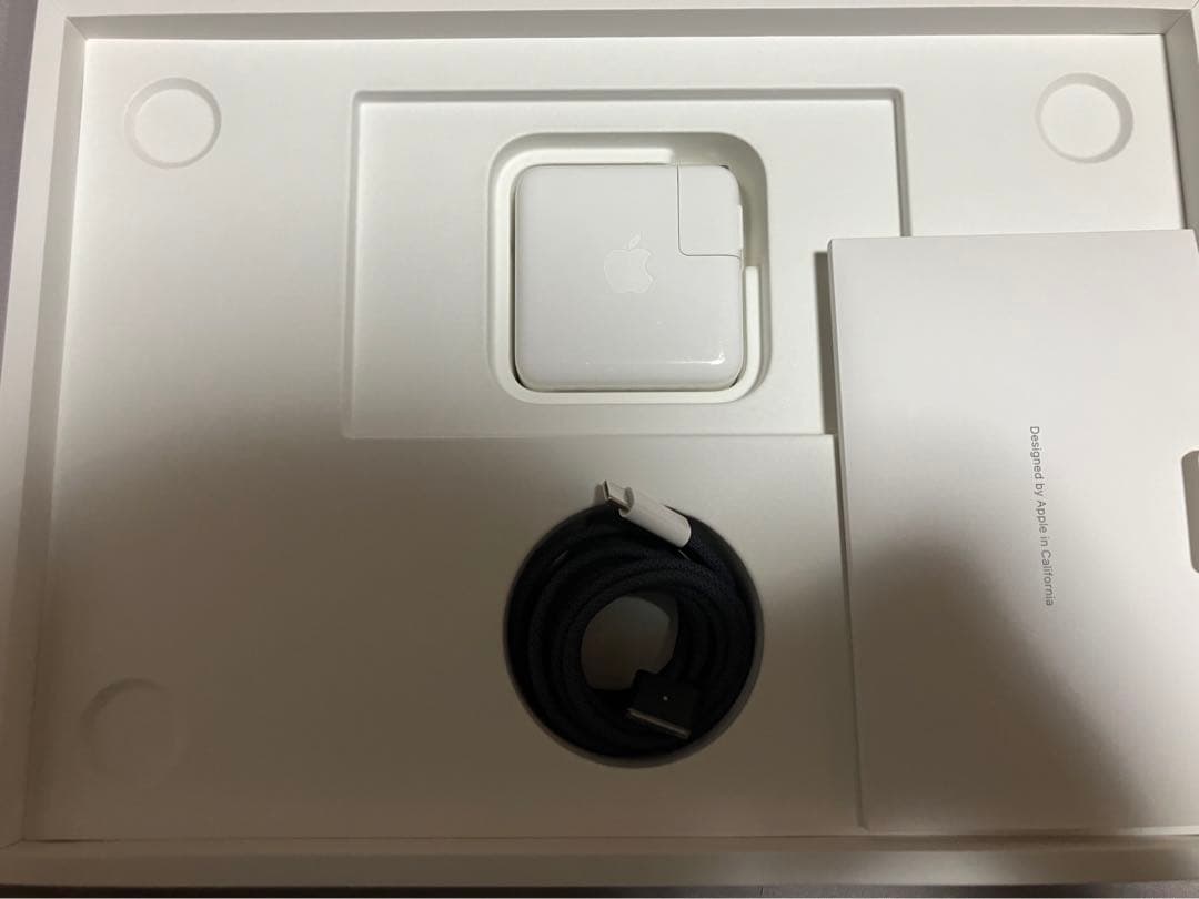 バッテリー最大容量100% MacBook Air M2 13.6inch